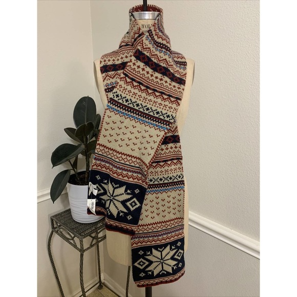 Old Navy Accessories - Old Navy Christmas Themed Knit Multicolored Scarf One Size Fits All NWT